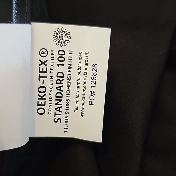 CALVIN Klein Button-Down Shirt. - Picture 6 of 6